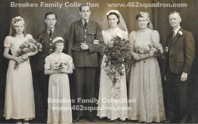 Wedding photo of Frederick Brookes and Irene Huish, 20 September 1941. (later 462 Squadron)