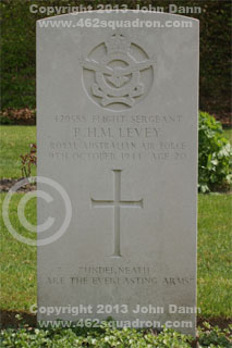Headstone on grave for Philip Hedley Malcolm Levey, 429588 RAAF, 462 Squadron.